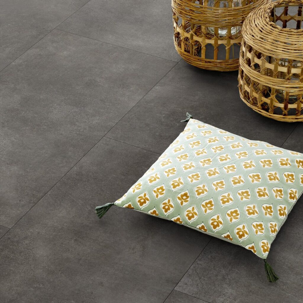 Gerflor Creation 30 Bloom Uni Dark 1601