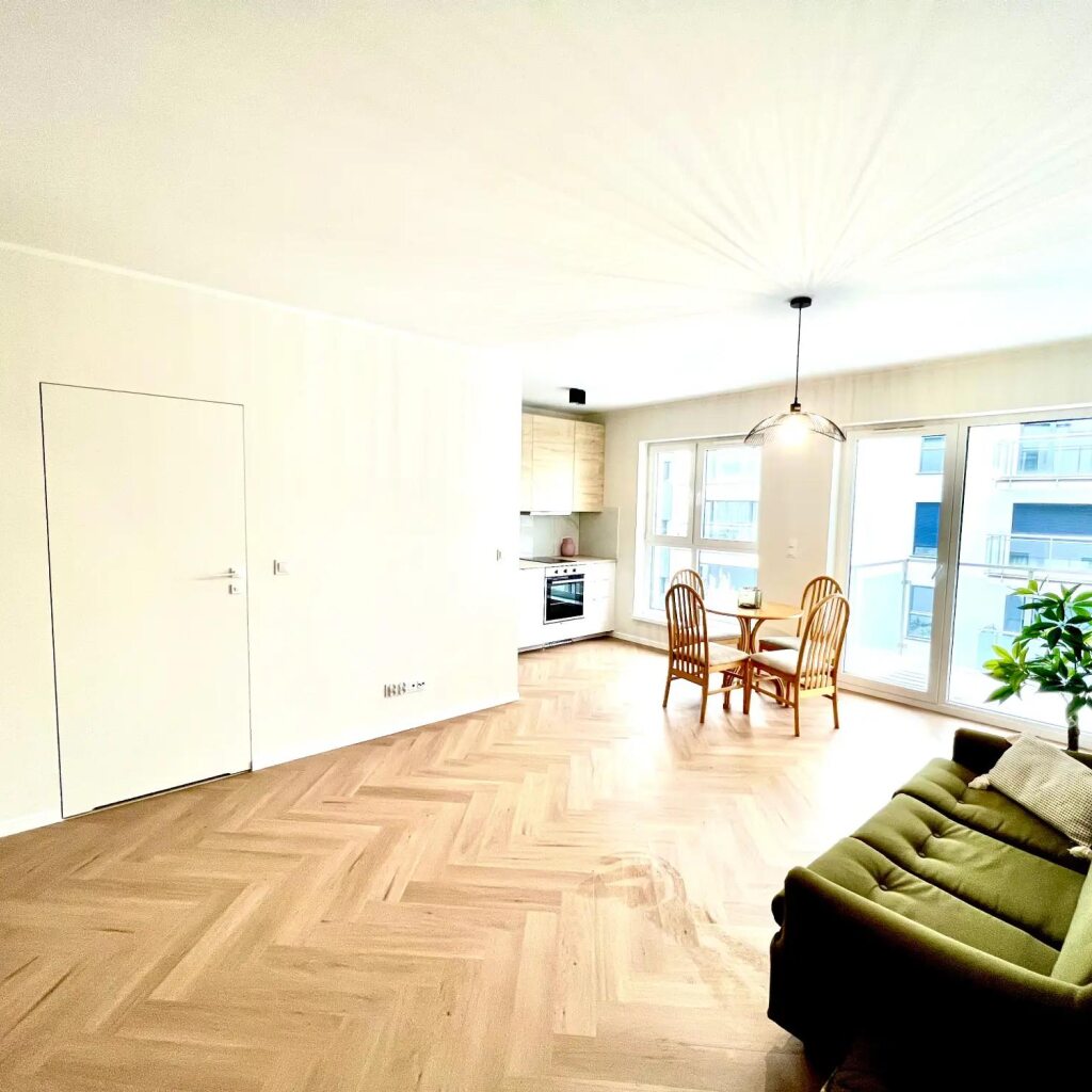 Herringbone vinyl SPC RIGID podlaha 5/0,3 mm s podložkou JÄGERNDORF 625x125 mm (0,937 m2)
