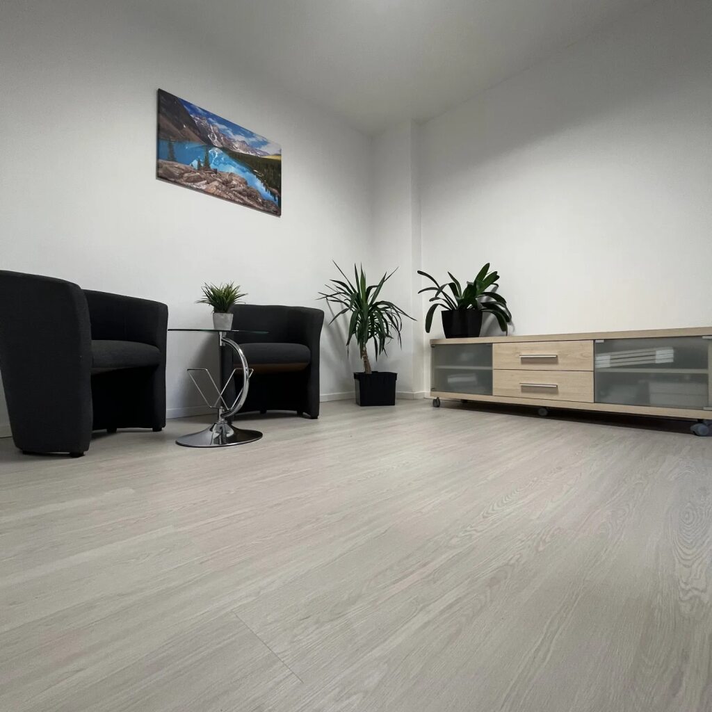 Canadian Design vinyl SPC RIGID podlaha 5/0,3 mm s podložkou TORONTO BS13 123x18 cm (1,77m2)